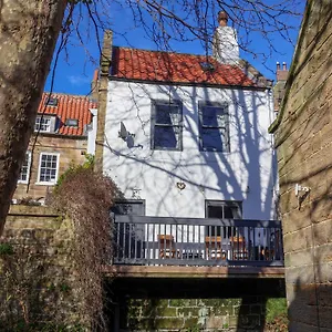 Roseberry Whitby