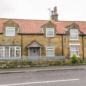 11a High Street Scarborough